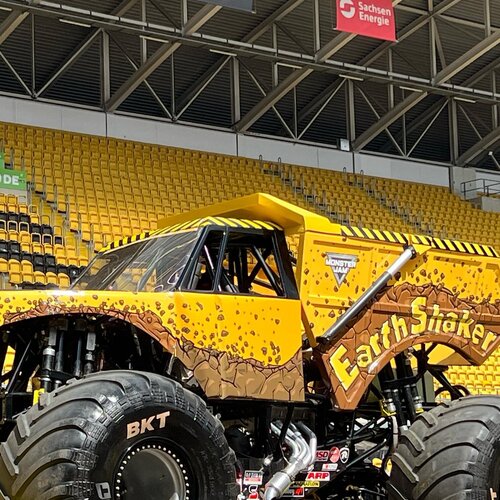 Monster Jam Dresden 2023
@rudolfharbigstadion @monsterjam for @pkeventsgmbh @lynxmediasystems
Full stadium set with... Monster Jam Dresden 2023
@rudolfharbigstadion @monsterjam for @pkeventsgmbh @lynxmediasystems
Full stadium set with...